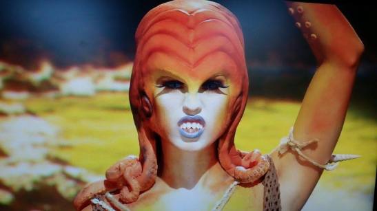 scott-and-stevie-blue-ringed-octopus-face-off-9-syfy_1_y9wptj